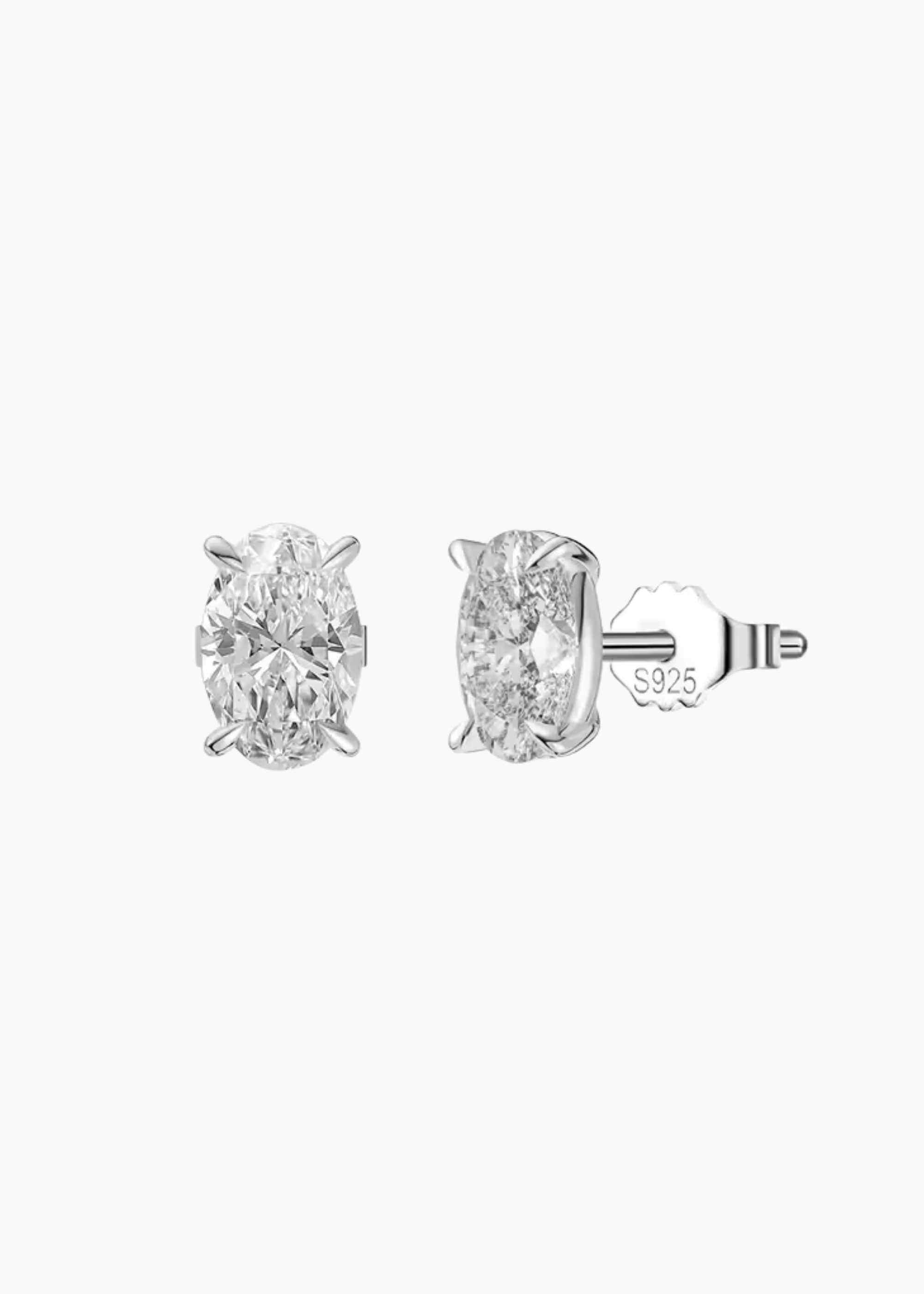 THE MINI OVAL STUDS